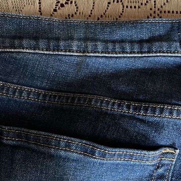 Gap 32L Real straight 31” inseam - Picture 7 of 8